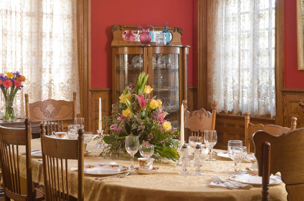 The Carriage House Inn B&B Lynchburg Dış mekan fotoğraf