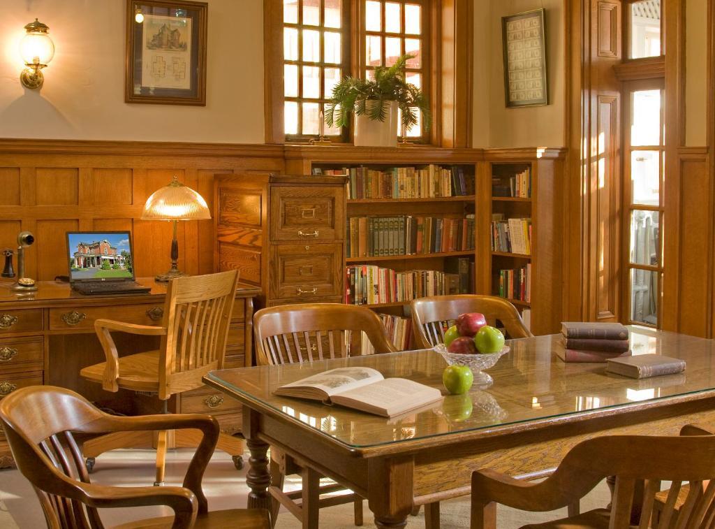 The Carriage House Inn B&B Lynchburg Dış mekan fotoğraf