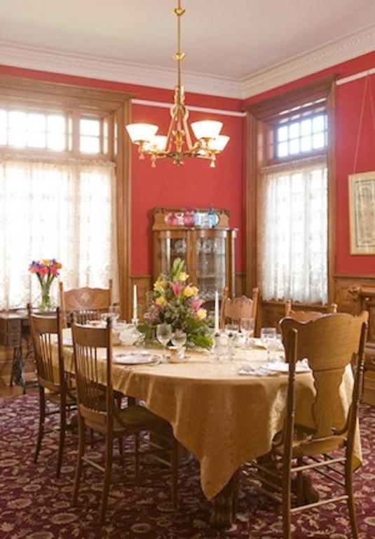 The Carriage House Inn B&B Lynchburg Dış mekan fotoğraf
