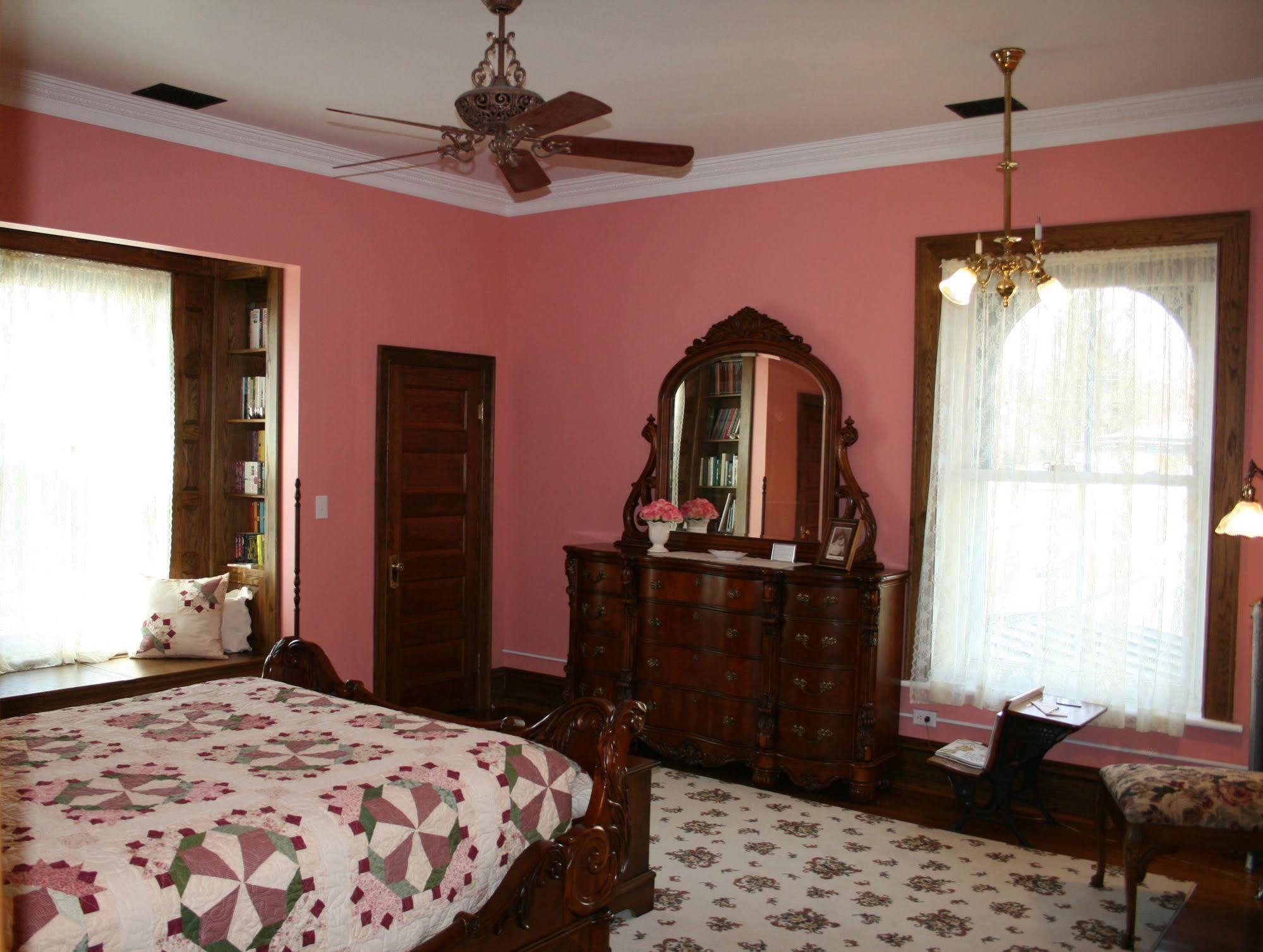 The Carriage House Inn B&B Lynchburg Dış mekan fotoğraf